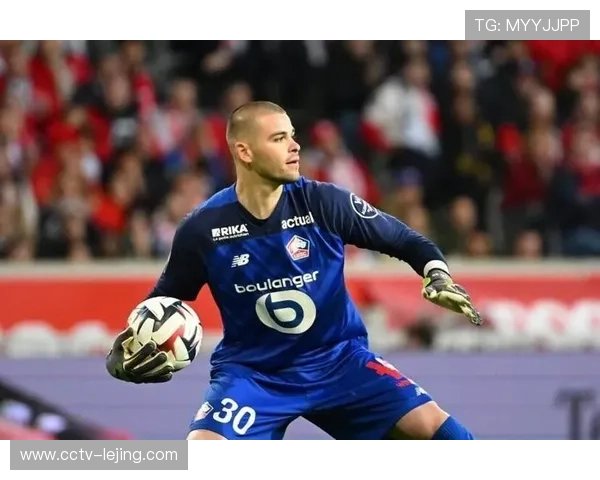 巴黎圣日耳曼内部对门将舍瓦利耶表现存在分歧